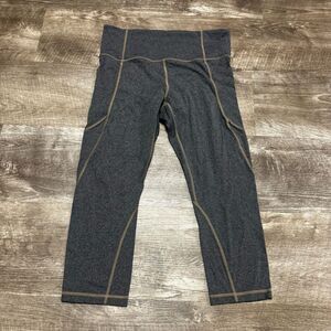Athleta Grey Cropped Leggings Size Medium